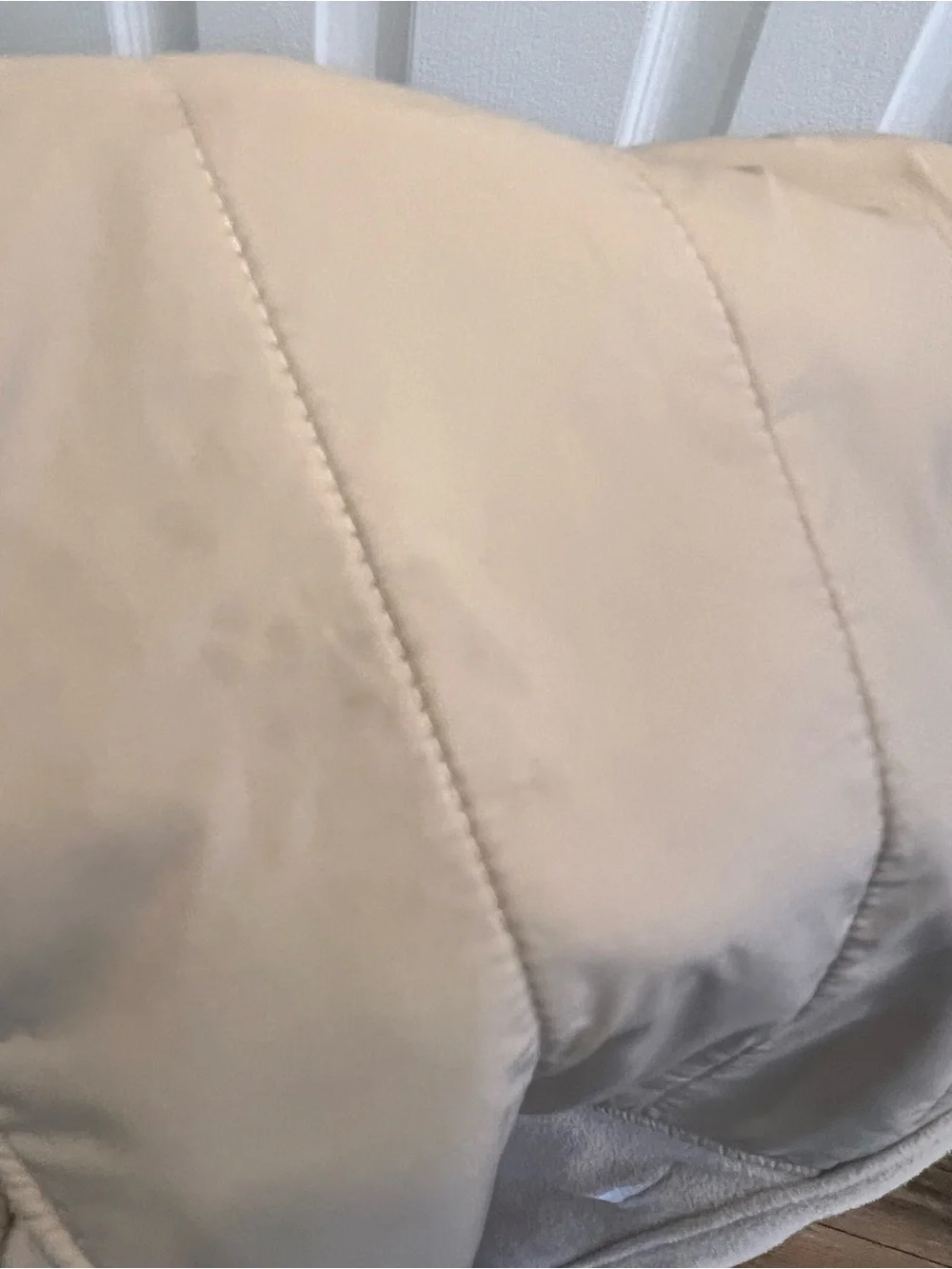 Nike Swoosh Curve Plush Fleece Quilted High Rise Pants Beige Cream Size XS